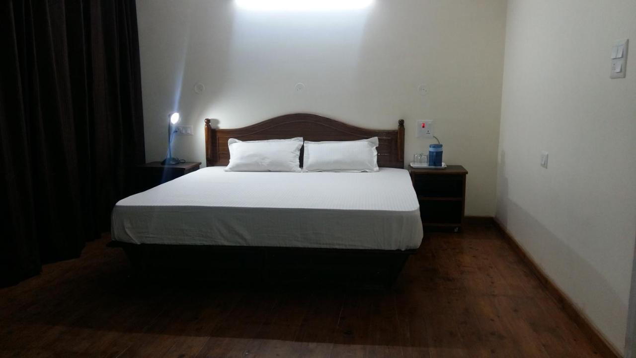 Hotel Le Talbot Shimla Extérieur photo